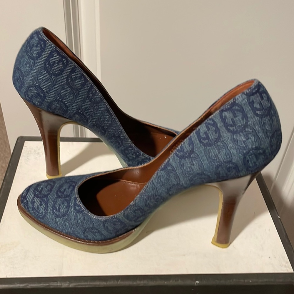 Gucci denim heels size 8